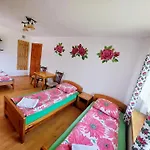 Wisniowy Gaj * Ujanowice