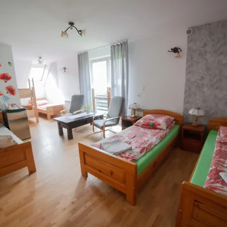 Alojamento de Turismo Rural Wisniowy Gaj *