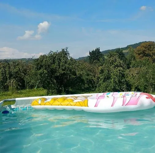 Wisniowy Gaj בית חווה *