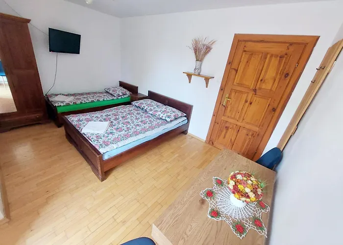 Wisniowy Gaj Ujanowice